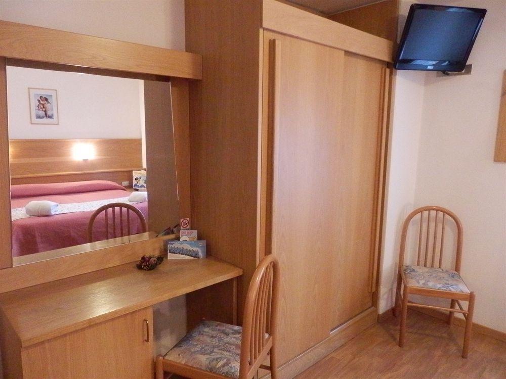 Hotel Due Spade Folgaria Exterior foto